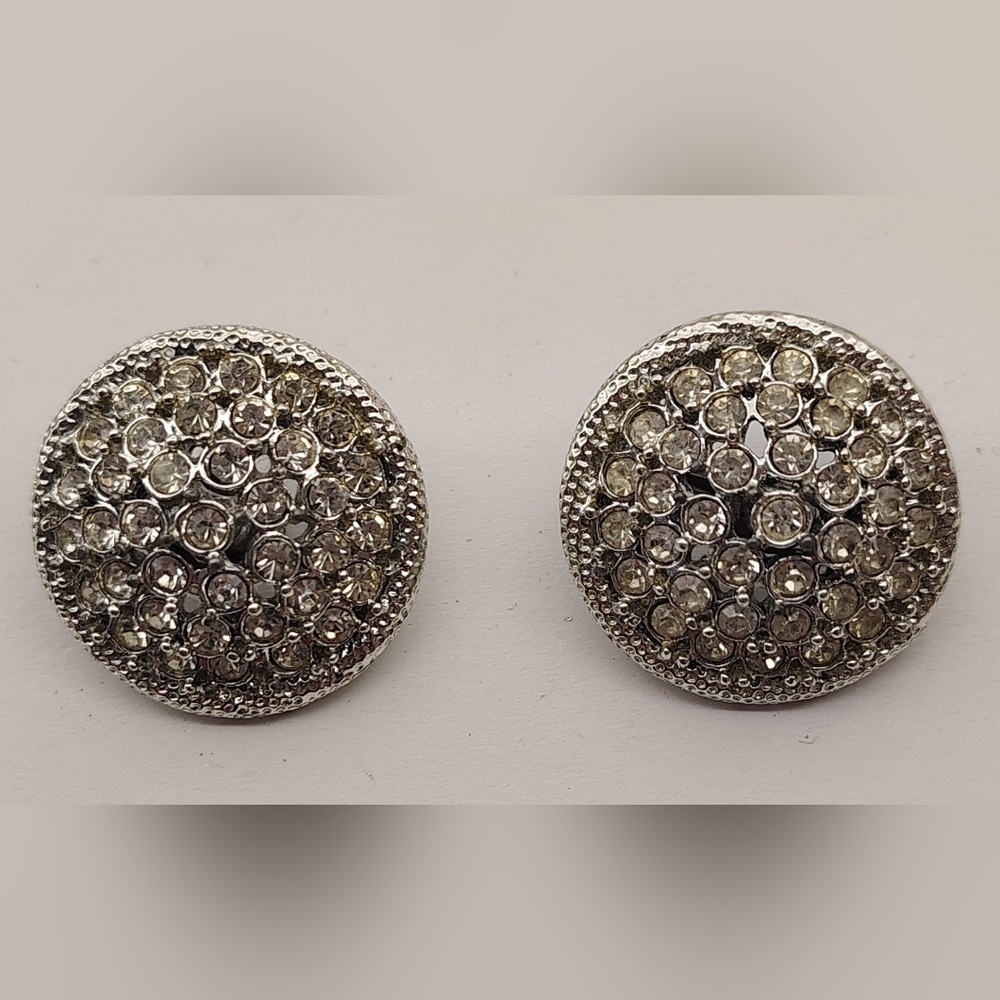 Vintage Kathy Lee Clip On  Rhinestone Earrings Jewlery